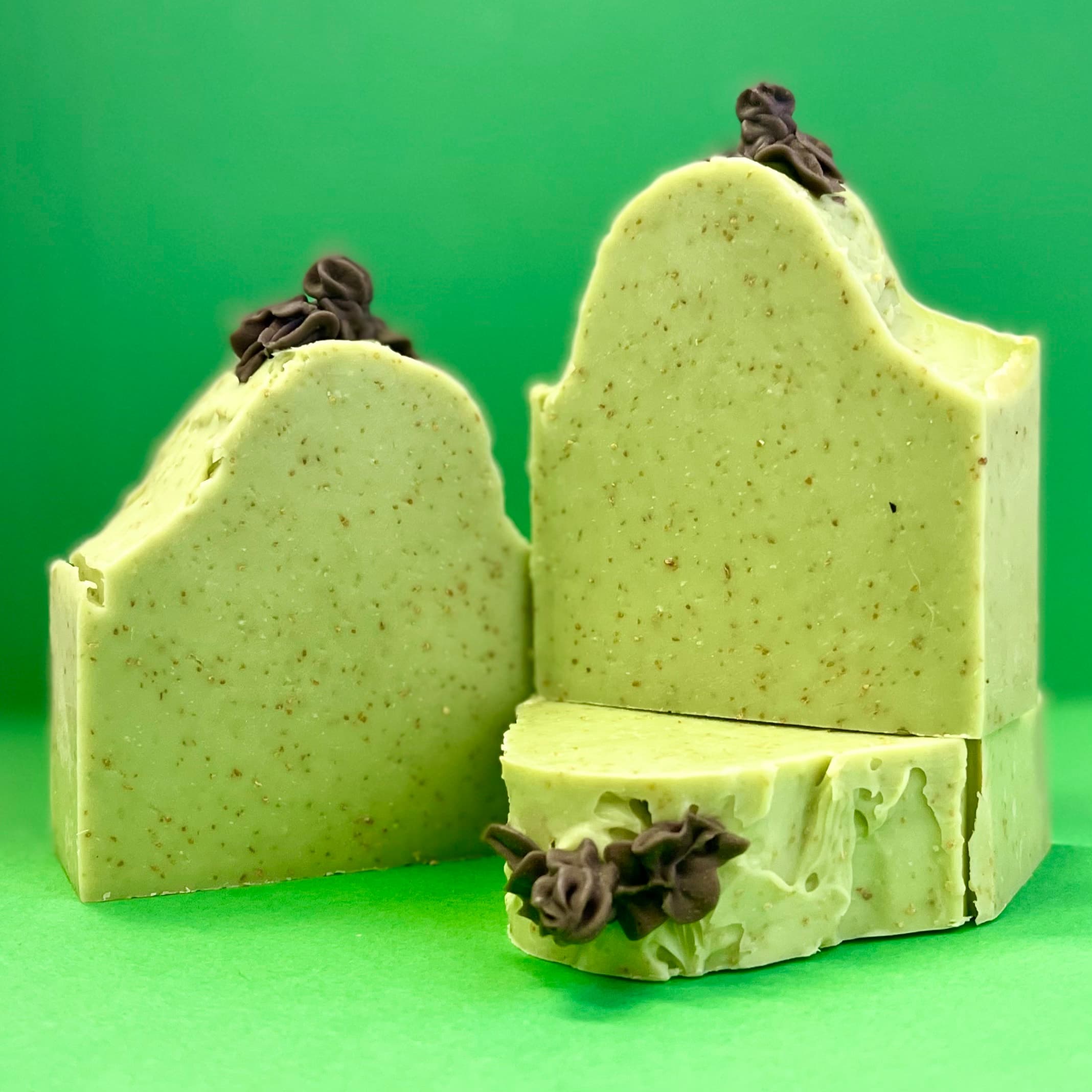 Gizmo's Green Anjou Pear